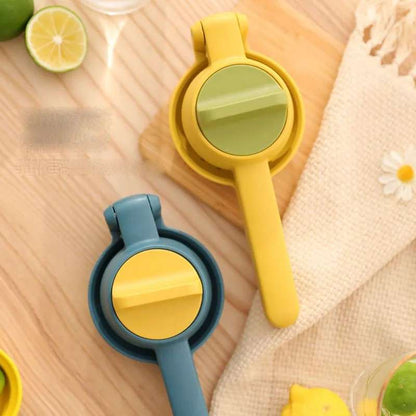 Easy-Squeeze Lemon & Lime Juicer